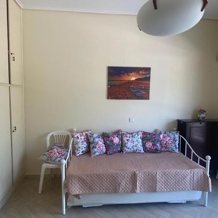 Centre Of Loutraki With Sea View Apartman Kültér fotó